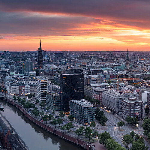 Header - About Hamburg Panoramic view over the city of Hamburg.